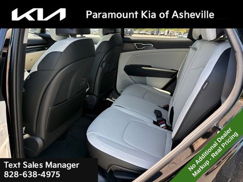 New 2026 Kia Sportage EX FWD image 21