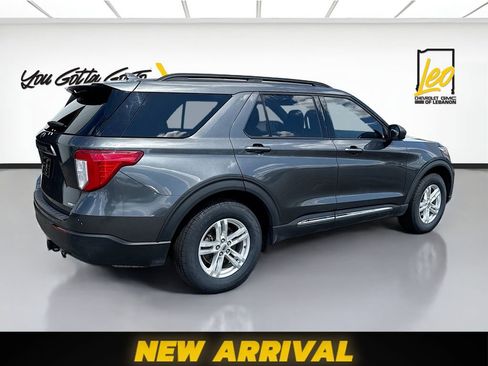 Used 2020 Ford Explorer XLT w/ Comfort Package image 5