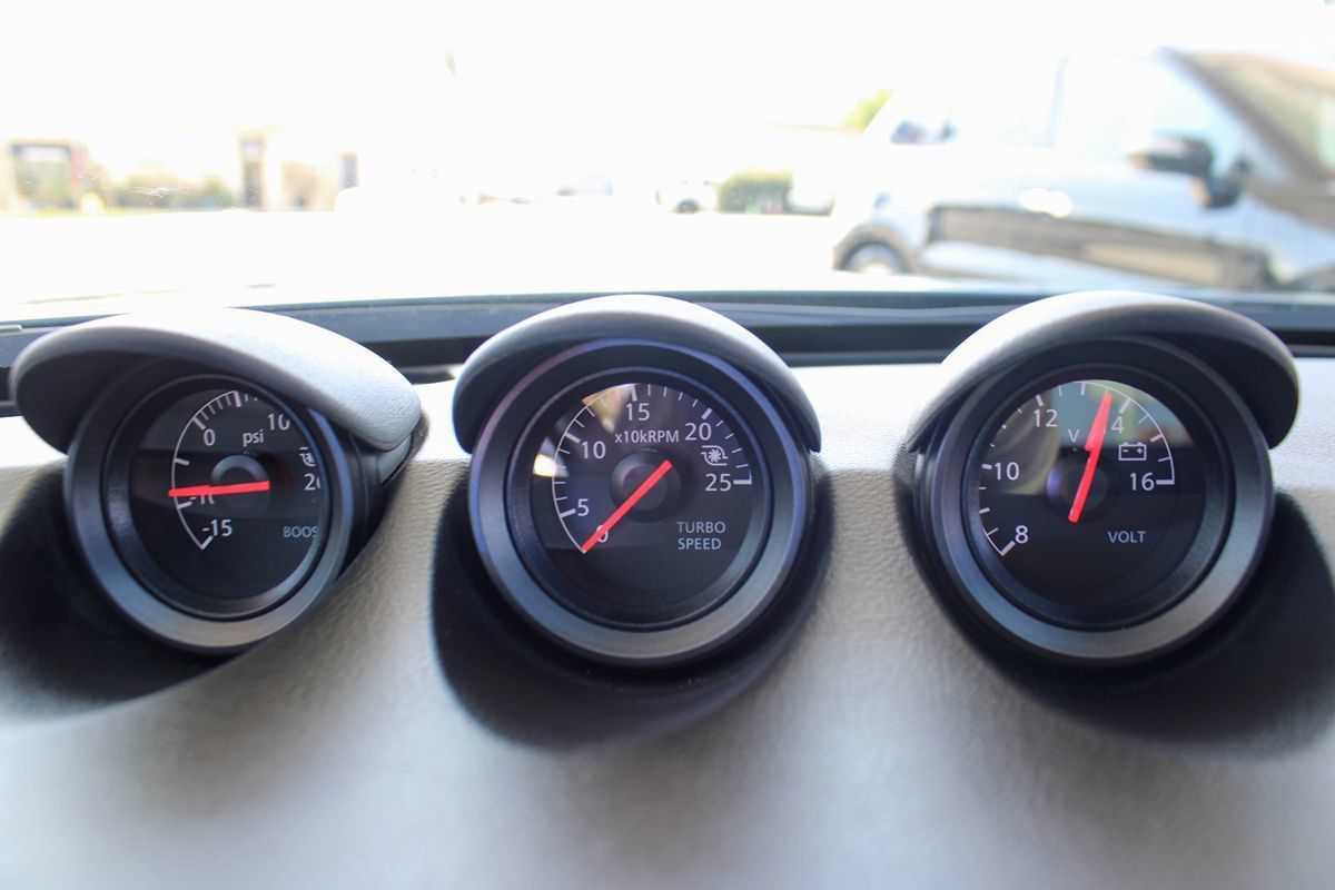 Used 2024 Nissan Z NISMO w/ Floor Mat Package RWD image 29