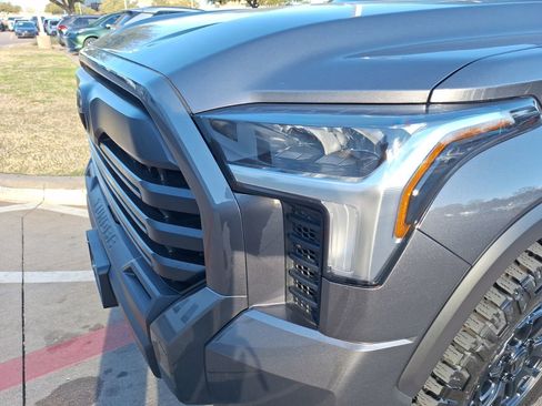 Used 2025 Toyota Tundra SR5 image 10