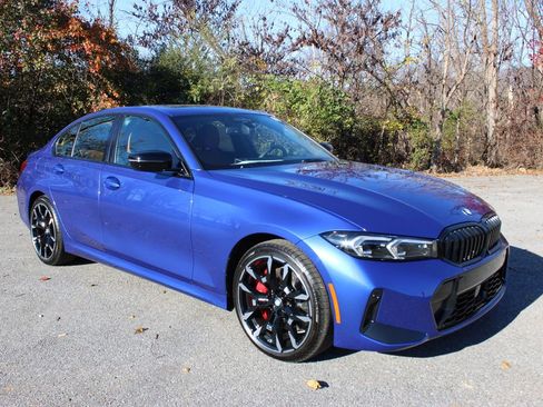 New 2026 BMW 330i xDrive Sedan w/ M Sport Package image 2