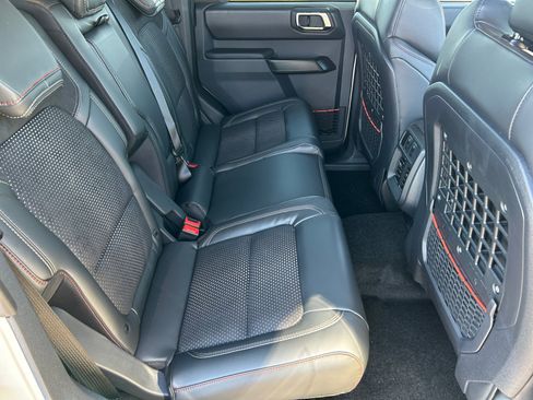New 2025 Ford Bronco Raptor w/ Interior Carbon Fiber Pack AWD/4WD image 18