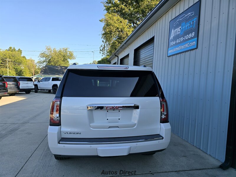 Used 2017 GMC Yukon Denali w/ Open Road Package AWD/4WD image 18