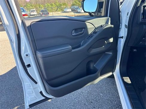 New 2026 Nissan Frontier SV w/ Tow Package image 20