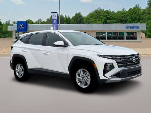 New 2026 Hyundai Tucson SE image 10