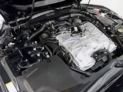 Used 2017 Jaguar F-TYPE SVR AWD/4WD image 36