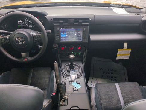New 2026 Toyota GR86 YUZU Limited image 14