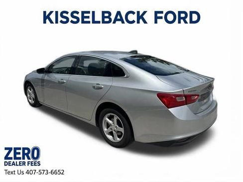 Used 2017 Chevrolet Malibu LS w/ LPO, Convenience Package 1 FWD image 6