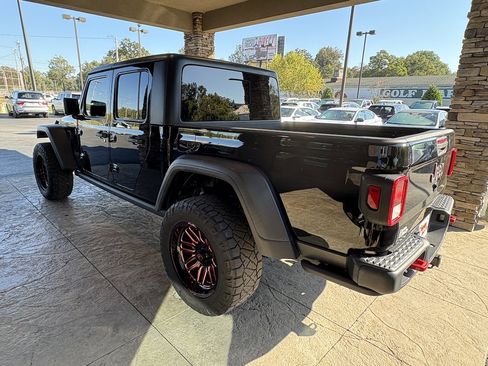 Used 2020 Jeep Gladiator Rubicon image 8