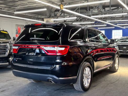 Used 2019 Dodge Durango SXT AWD/4WD image 6