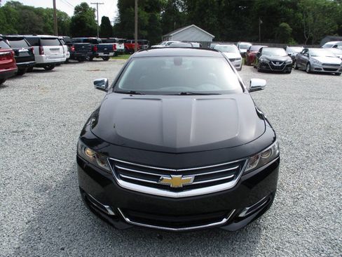 Used 2017 Chevrolet Impala LT FWD image 8