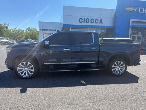 Used 2023 Chevrolet Silverado 1500 High Country w/ Technology Package AWD/4WD image 2
