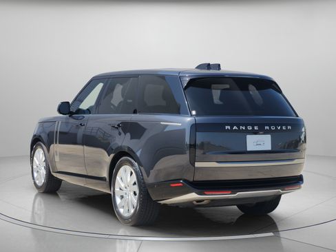 Certified 2024 Land Rover Range Rover SE AWD/4WD image 3