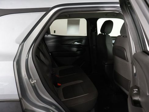 Used 2024 Chevrolet TrailBlazer LT w/ Convenience Package AWD/4WD image 32