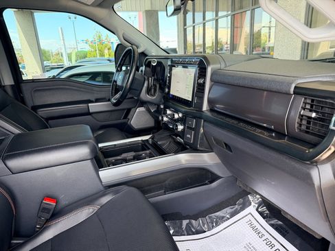 Used 2023 Ford F250 Lariat w/ Lariat Ultimate Package AWD/4WD image 27