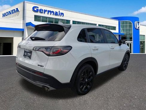 Used 2023 Honda HR-V Sport image 5