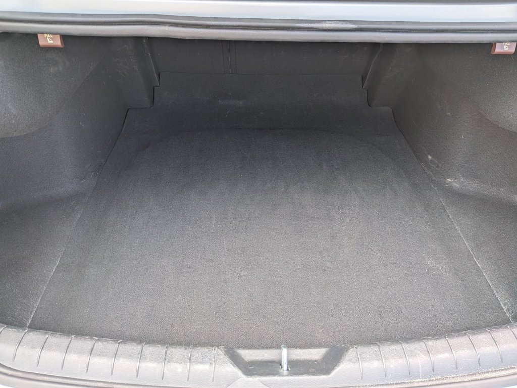 Used 2025 Hyundai Sonata SEL FWD image 28