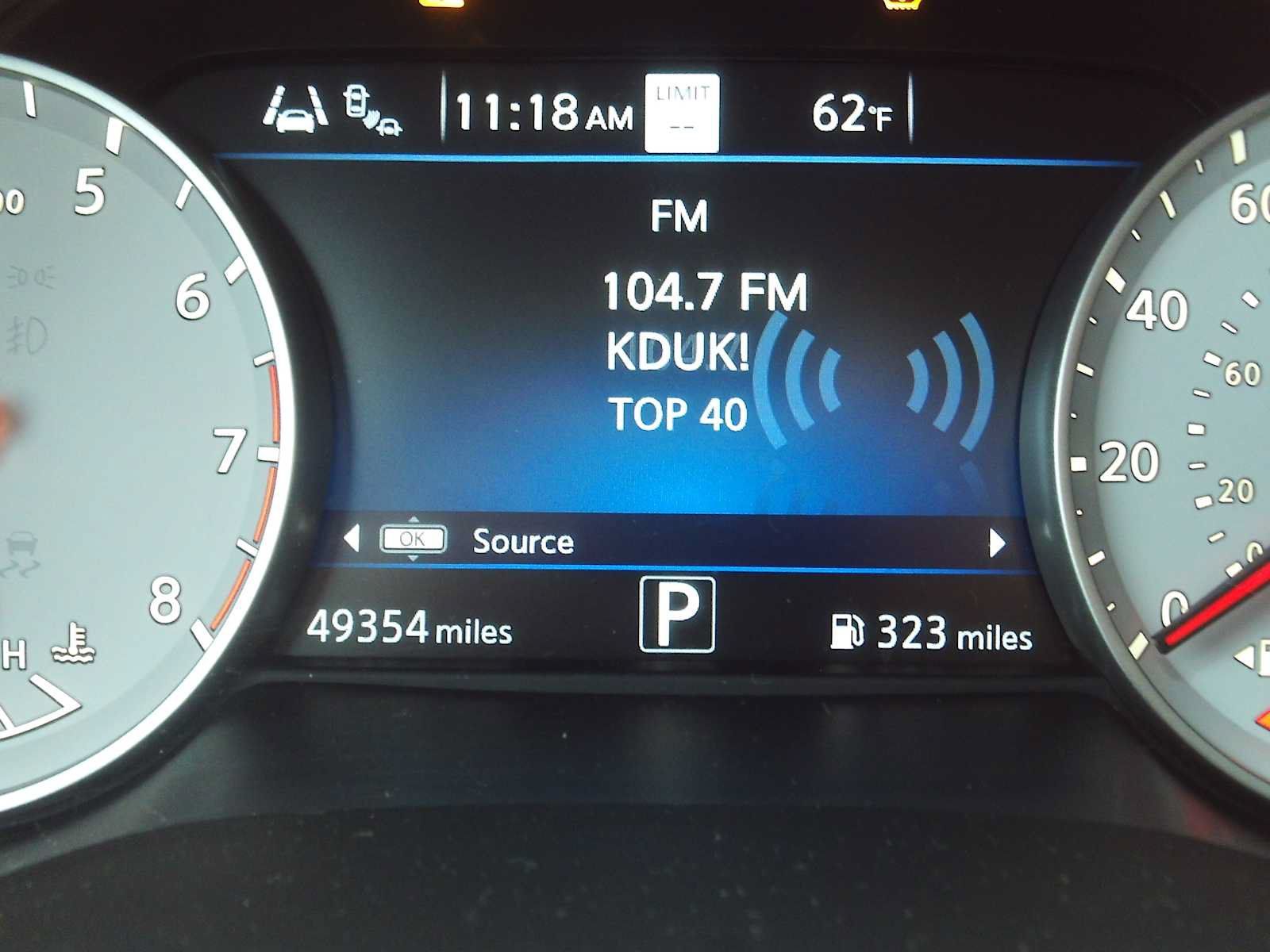 Used 2021 Nissan Maxima Platinum w/ 40th Anniversary Package FWD image 9