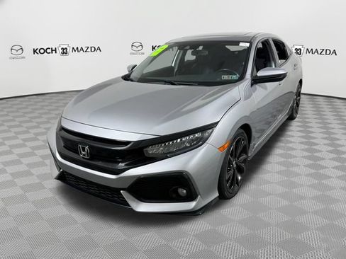 Used 2018 Honda Civic Sport Touring image 3