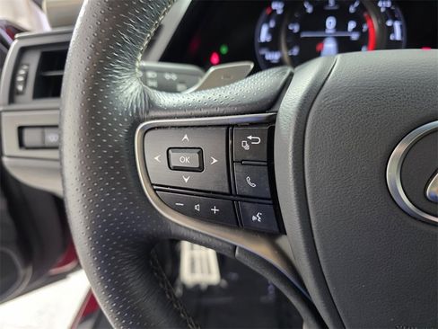 Used 2025 Lexus ES 350 F Sport image 19