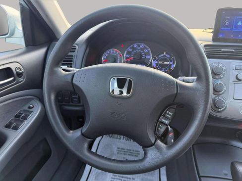 Used 2005 Honda Civic Hybrid Sedan image 25
