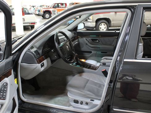 Used 2001 BMW 740iL RWD image 12
