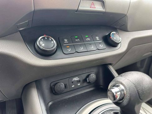 Used 2013 Kia Sportage LX w/ Convenience Pkg AWD/4WD image 33