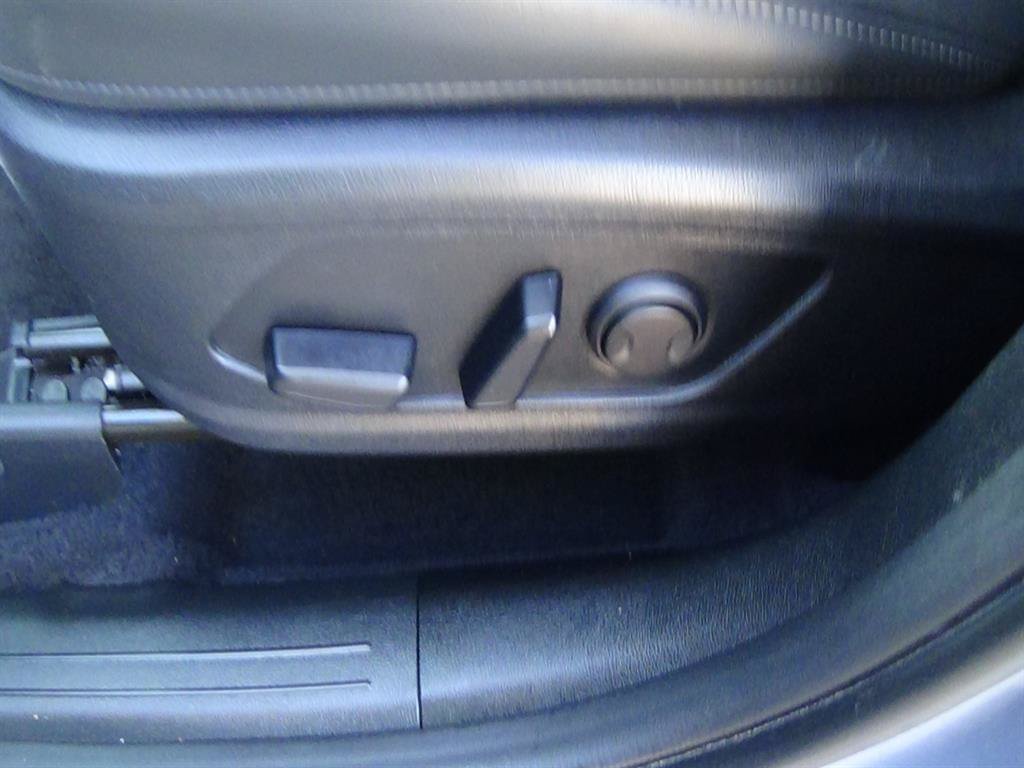 Used 2024 Kia Sorento S FWD image 15