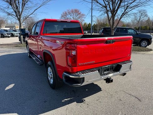 Used 2025 Chevrolet Silverado 2500 LT w/ Convenience Package image 3