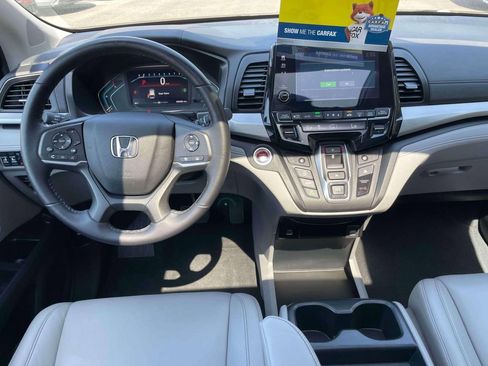 Certified 2023 Honda Odyssey EX-L image 13