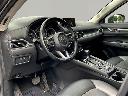 Used 2019 MAZDA CX-5 Touring FWD image 17