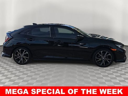 Used 2018 Honda Civic Sport Touring image 2