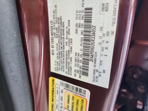 Used 2016 Ford Fusion SE w/ Equipment Group 202A FWD image 28