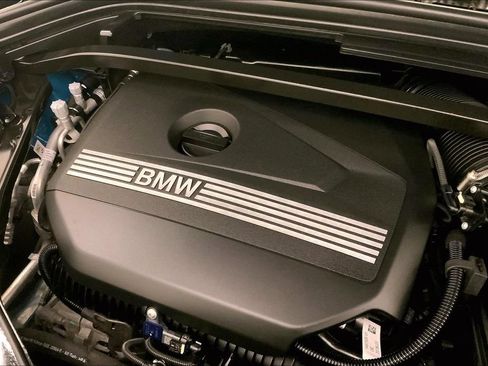 Used 2023 BMW X1 xDrive28i w/ Premium Package AWD/4WD image 31