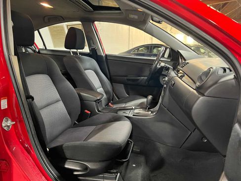Used 2008 MAZDA MAZDA3 i Touring FWD image 12