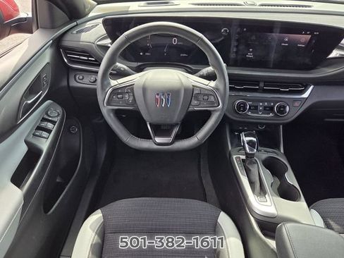 Used 2025 Buick Envista Preferred w/ Convenience I Package FWD image 13