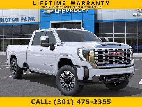 New 2026 GMC Sierra 3500 Denali w/ Denali Reserve Package AWD/4WD image 7