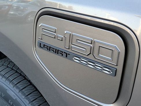 New 2023 Ford F150 Lightning Lariat image 11