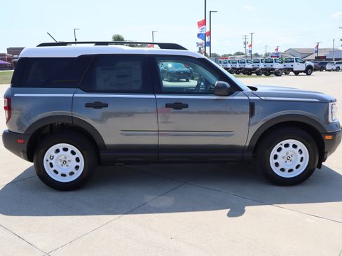 New 2025 Ford Bronco Sport Heritage w/ Convenience Package image 4