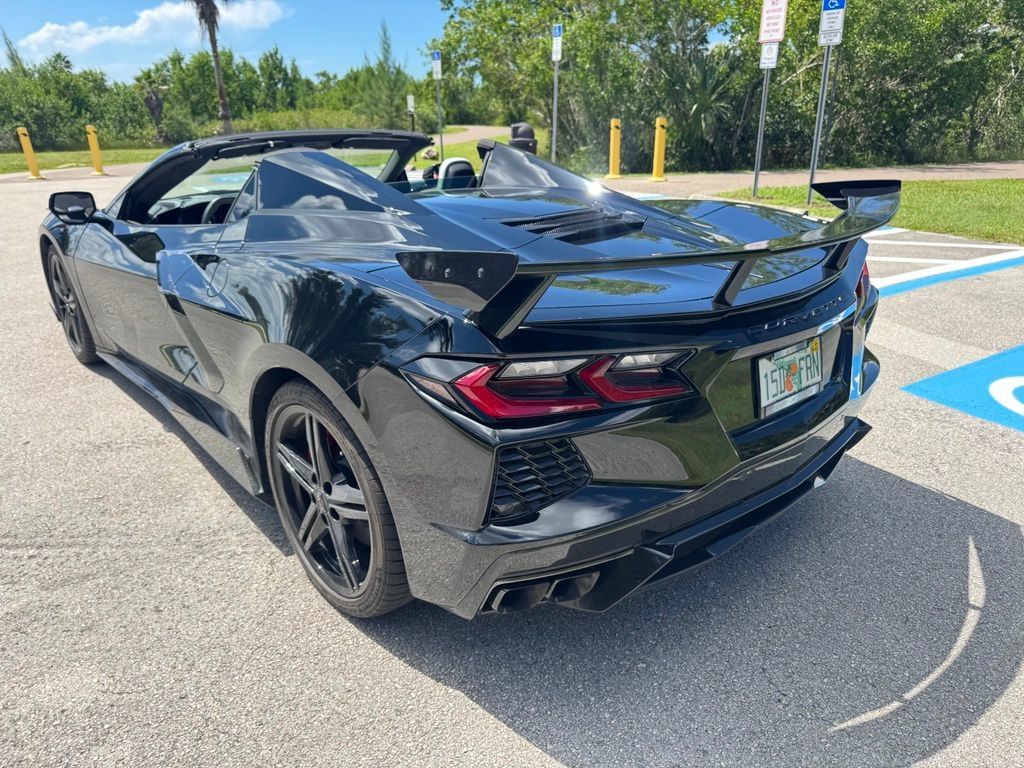 Used 2026 Chevrolet Corvette Stingray Convertible w/ 1LT RWD image 17