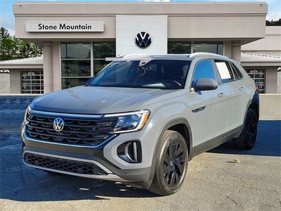 Certified 2024 Volkswagen Atlas Cross Sport SE w/ Panoramic Sunroof Package