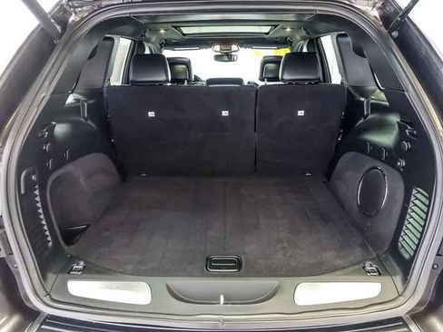 Used 2018 Jeep Grand Cherokee Limited AWD/4WD image 28