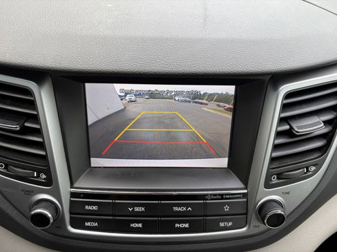 Used 2018 Hyundai Tucson Value AWD/4WD image 20