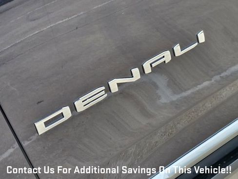 New 2026 GMC Yukon Denali image 8