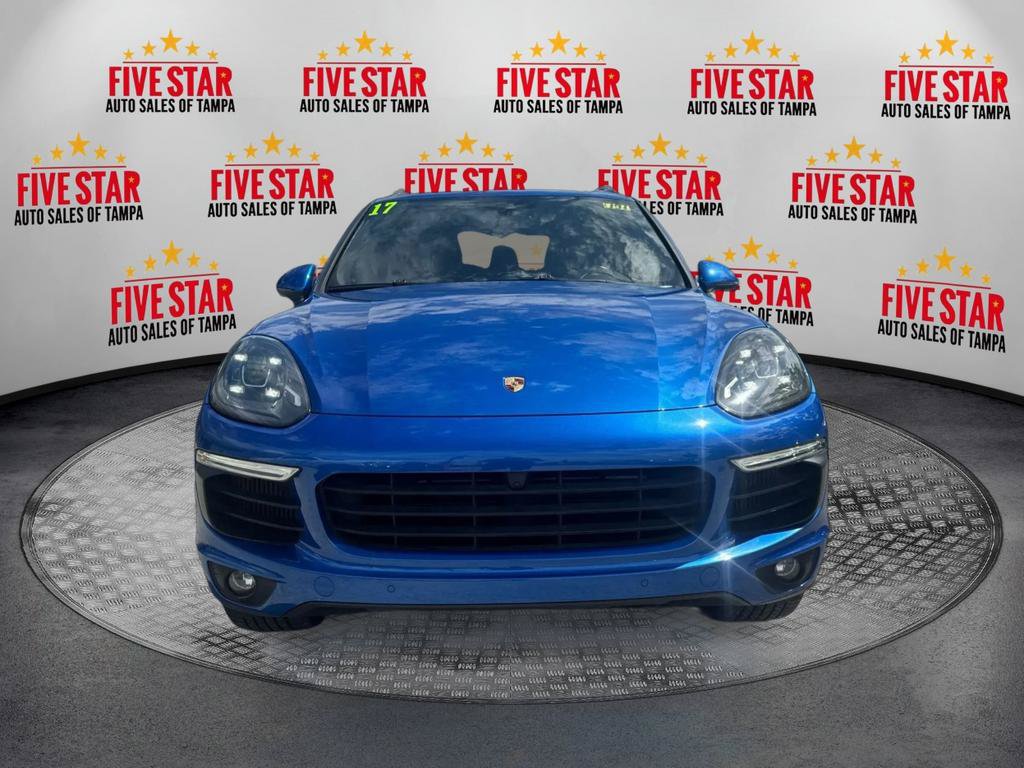 Used 2017 Porsche Cayenne S AWD/4WD image 2