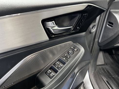 Certified 2023 Acura MDX w/Technology Package image 32