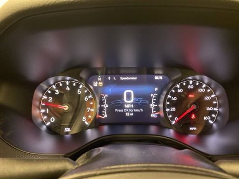 Used 2026 Jeep Compass Trailhawk image 9