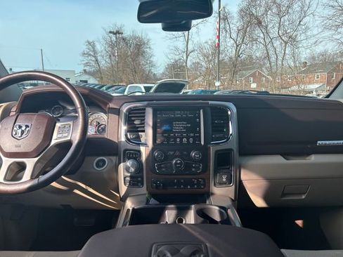 Used 2015 RAM 1500 Laramie w/ Convenience Group image 13