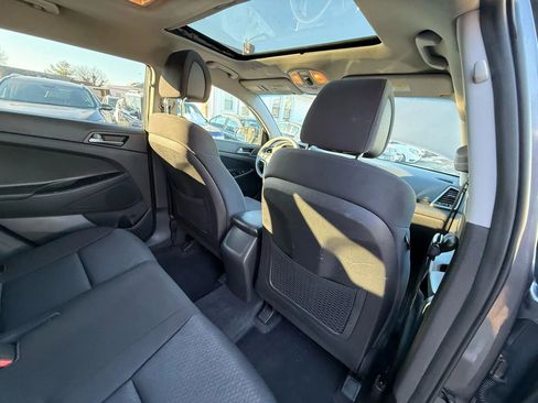 Used 2017 Hyundai Tucson SE image 29