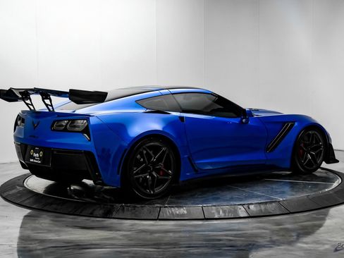 Used 2019 Chevrolet Corvette ZR1 image 17